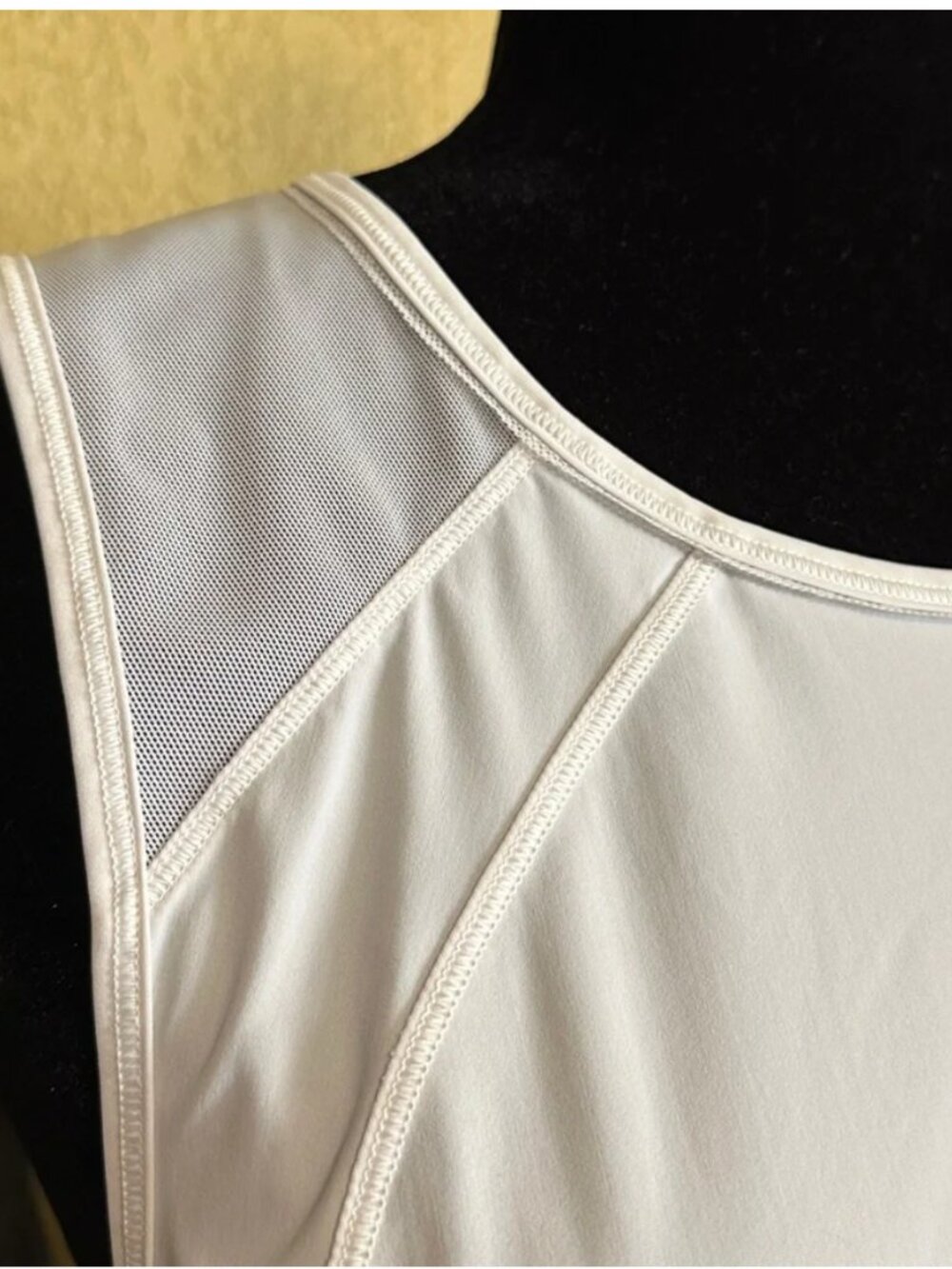 Lululemon Sculpt Tank White 10 - Picture 2 of 5
